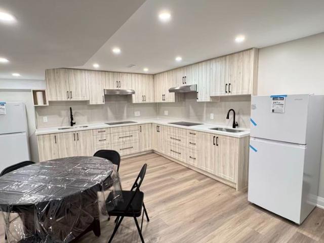For Lease 4470 Marshdale Court Unit# LOWER, Mississauga, Ontario