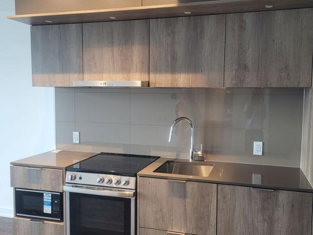 For Lease 448 Burnhamthorpe Road Unit# 4507, Mississauga, Ontario