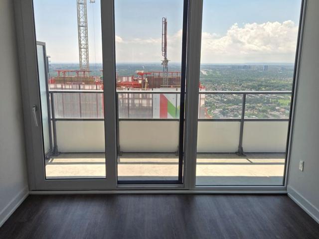 For Lease 448 Burnhamthorpe Road Unit# 4701, Mississauga, Ontario