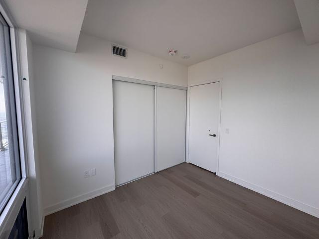 For Lease 448 Burnhamthorpe Road Unit# 5708, Mississauga, Ontario