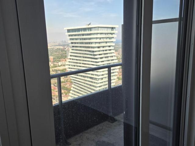 For Lease 448 Burnhamthorpe Road Unit# 6006, Mississauga, Ontario