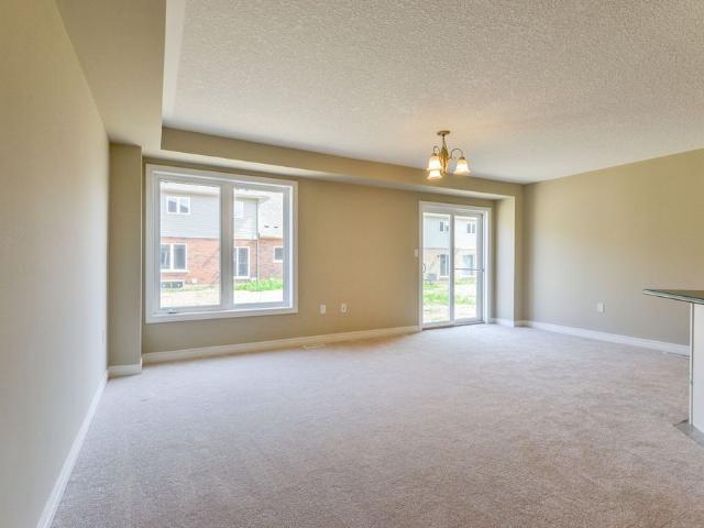 For Lease 44 Cittadella Boulevard, Hamilton, Ontario