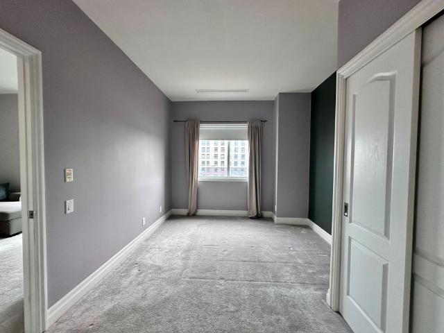 For Lease 44 Bond Street Unit# 607, Oshawa, Ontario