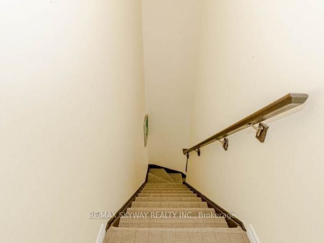 For Lease 44 Dewberry Drive, Kitchener, Ontario