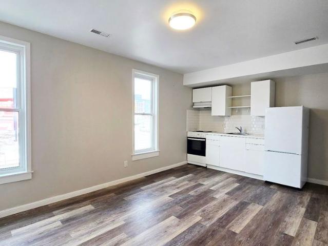 For Lease 44 Front Street Unit# 4, Orillia, Ontario