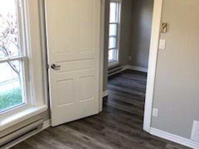 For Lease 44 Main Street Unit# 1, Halton Hills, Ontario