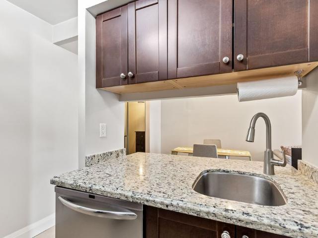 For Lease 44 St. Joseph Street Unit# 1608, Toronto, Ontario