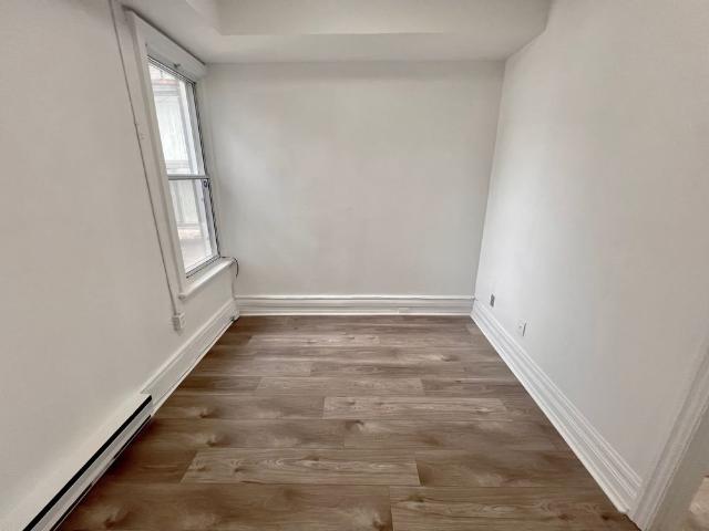 For Lease 454 Bloor Street Unit# 1, Toronto, Ontario