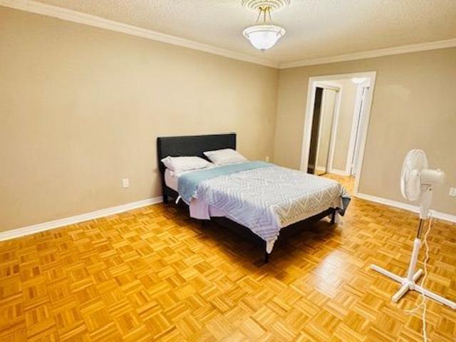 For Lease 4562 Penhallow Road, Mississauga, Ontario