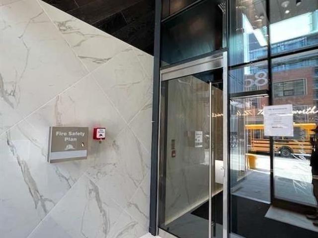 For Lease 458 Richmond Street Unit# 905, Toronto, Ontario