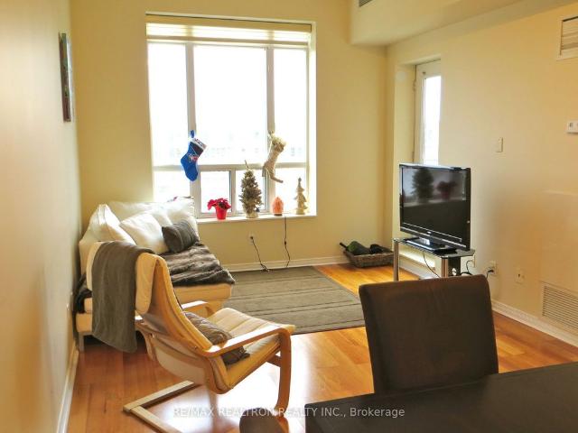 For Lease 451 Rosewell Avenue Unit# 607, Toronto, Ontario