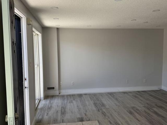 For Lease 45 cedar hill Crescent Unit# LOWER, Kitchener, Ontario