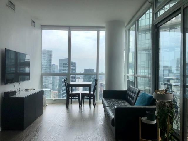 For Lease 45 Charles Street Unit# 5002, Toronto, Ontario