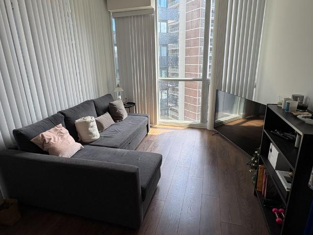 For Lease 45 Charles Street Unit# 1912, Toronto, Ontario