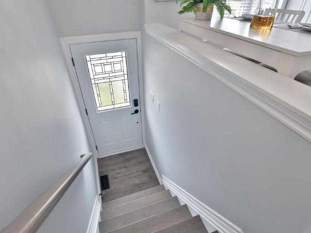 For Lease 45 Edenrock Drive, Hamilton, Ontario