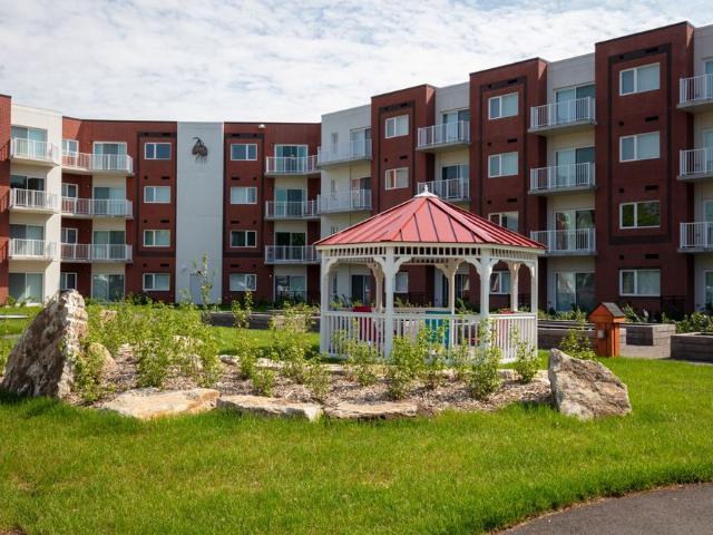 For Lease 45 ELMSLEY Street Unit# 212, Smiths Falls, Ontario