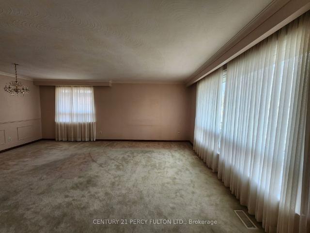 For Lease 464 Scarborough Golf Club Road, Toronto, Ontario