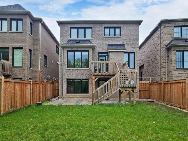 For Lease 465 Thornborrow 2 Bed Walkout Bsmt Apt Court, Milton, Ontario