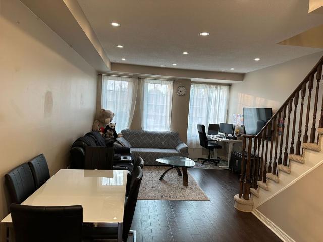 For Lease 4695 Kingston Road Unit# 44, Toronto, Ontario