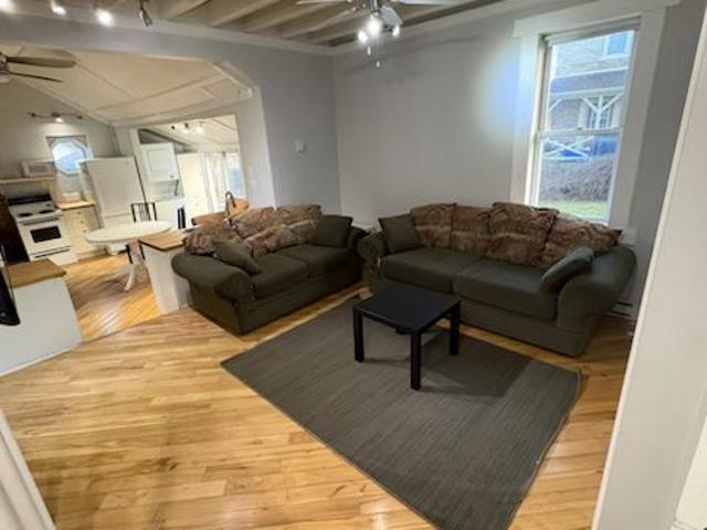 For Lease 469 Princes Street, Kincardine, Ontario