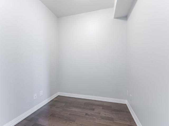 For Lease 460 Adelaide Street Unit# 1802, Toronto, Ontario