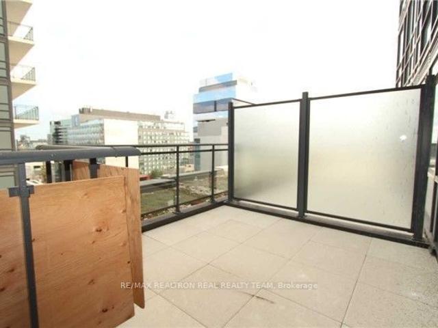 For Lease 460 Adelaide Street Unit# 1018, Toronto, Ontario