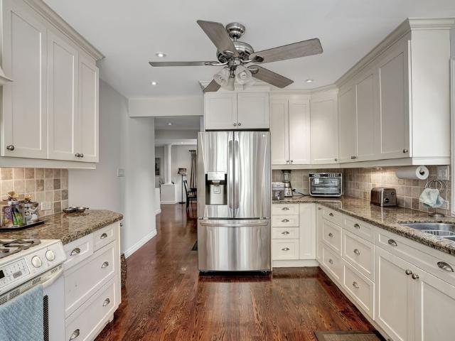 For Lease 461 Lakeshore Road, Oakville, Ontario