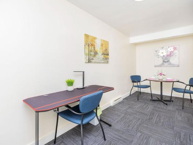 For Lease 462 BRONSON Avenue Unit# 1, West Centre Town, Ontario