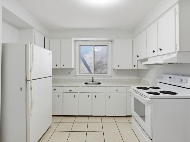 For Lease 46 Albert Avenue Unit# 5, Toronto, Ontario