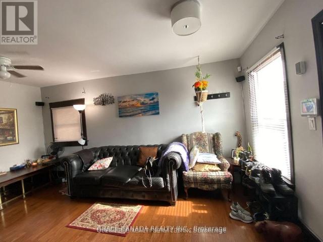 For Lease 4765 Sixth Avenue Unit# Main Level, Niagara Falls, Ontario