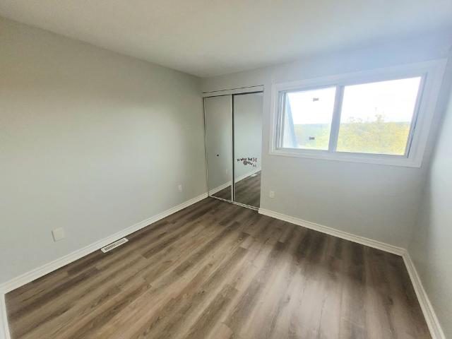 For Lease 477 Dean Avenue Unit# 18, Oshawa, Ontario