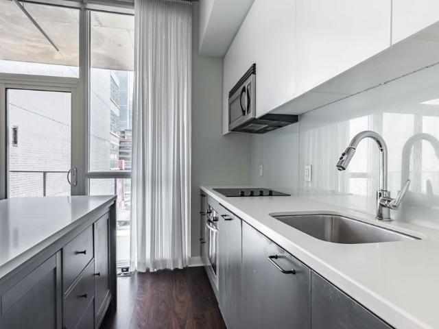 For Lease 478 King Street Unit# 512, Toronto, Ontario