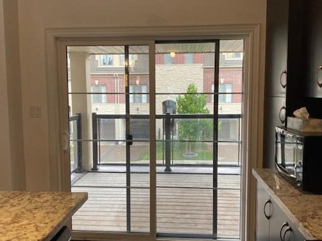 For Lease 47 Dryden Way, Toronto, Ontario