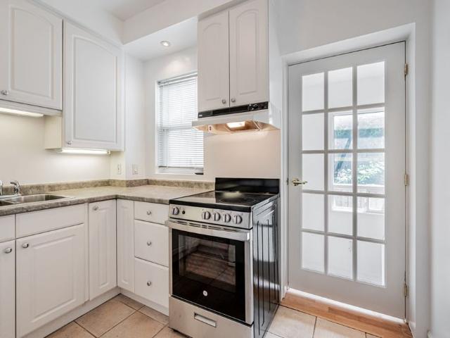 For Lease 47 Manchester Avenue Unit# 2, Toronto, Ontario