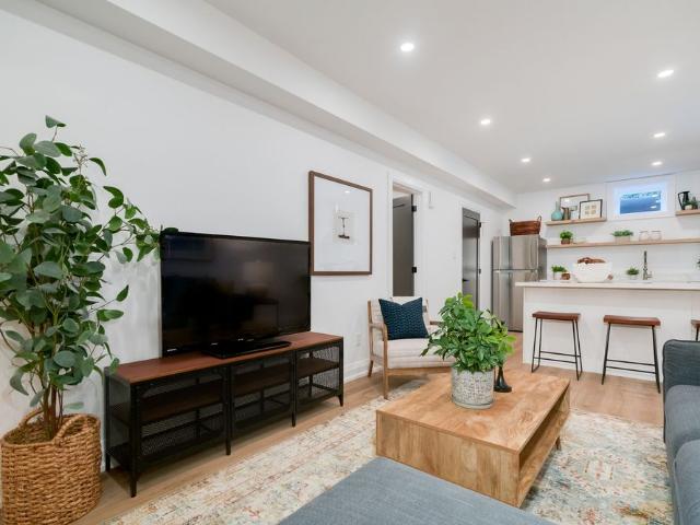 For Lease 47 Park Street Unit# Lower, Toronto, Ontario