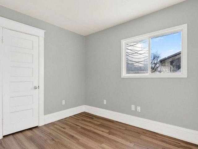For Lease 4848 Second Avenue Unit# Main Floor, Niagara Falls, Ontario