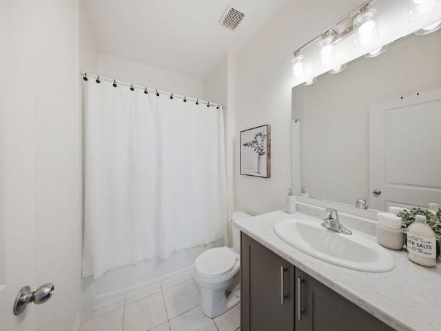For Lease 484 Salem Road Unit# 10, Ajax, Ontario