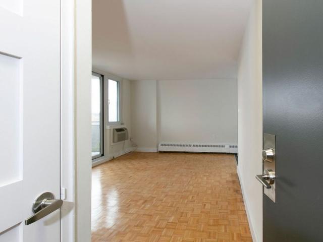 For Lease 485 Huron Street Unit# 305, Toronto, Ontario