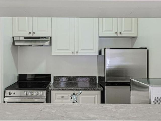 For Lease 485 Kingston Road Unit# 107B, Toronto, Ontario