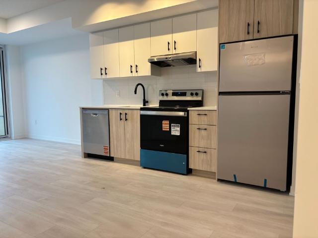 For Lease 4878 Powers Common Unit# C1504, Burlington, Ontario
