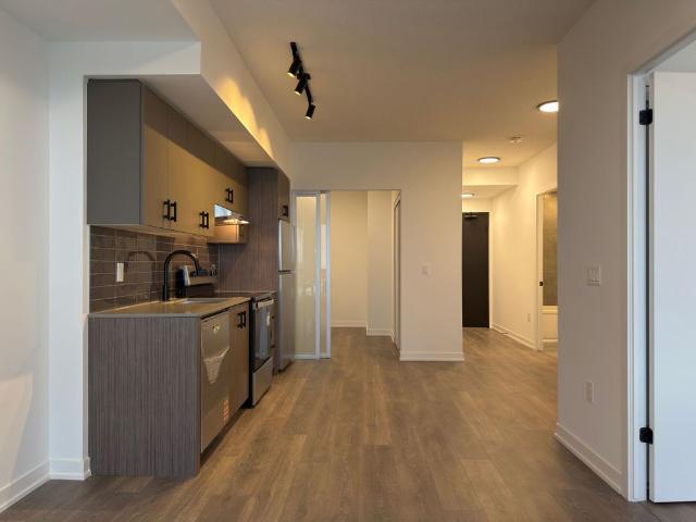 For Lease 4878 Powers Common Unit# C1104, Burlington, Ontario
