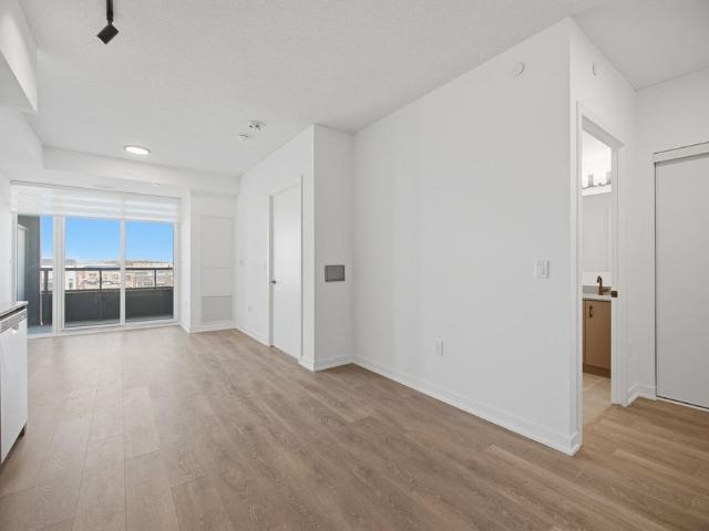 For Lease 4878 Powers Common Unit# C429, Burlington, Ontario