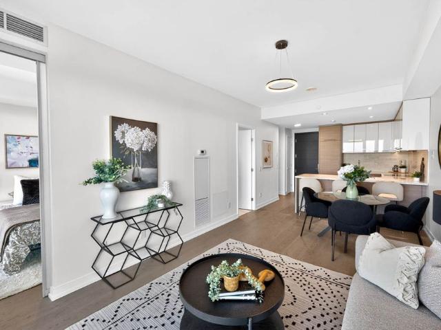 For Lease 488 University Avenue Unit# 3912, Toronto, Ontario