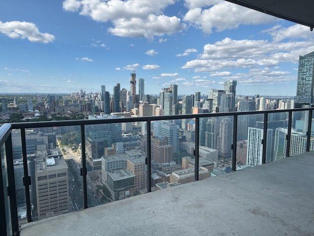 For Lease 488 University Avenue Unit# 4316, Toronto, Ontario