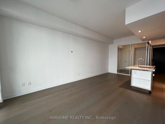 For Lease 488 University Avenue Unit# 5003, Toronto, Ontario