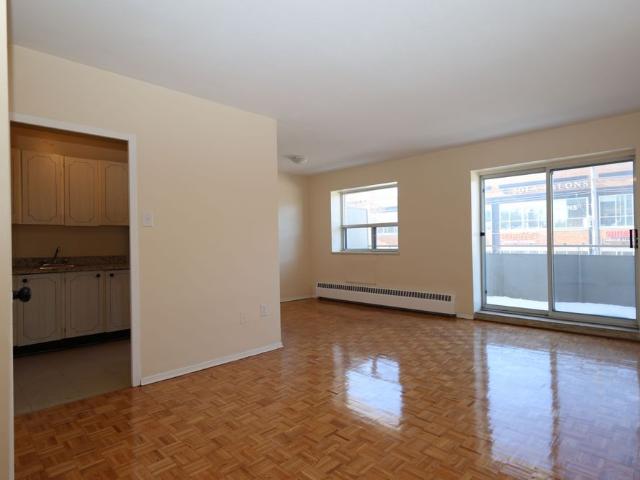 For Lease 480 Lakeshore Road Unit# 309, Mississauga, Ontario