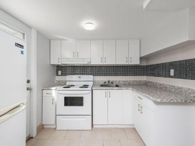 For Lease 48 Clarence Street Unit# 2, Cambridge, Ontario