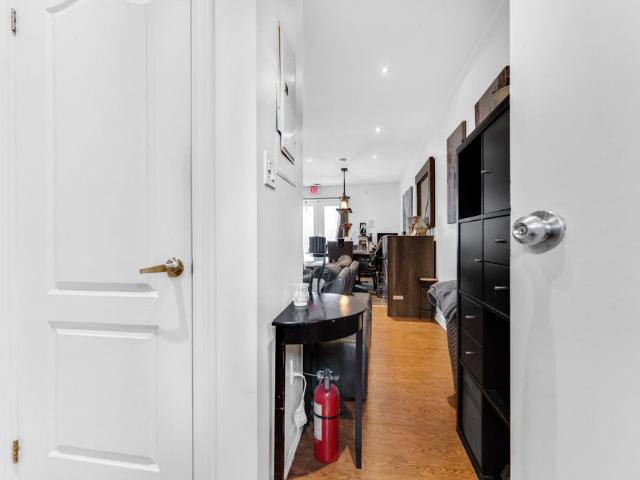 For Lease 48 Mississauga Road Unit# 1, Mississauga, Ontario