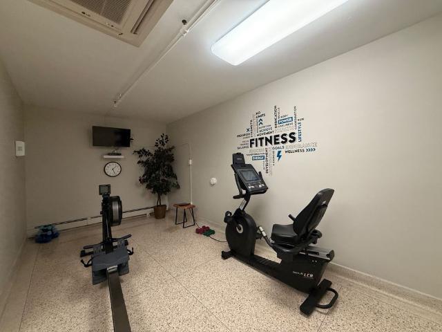 For Lease 4982 Chrysler Avenue Unit# 508, Niagara Falls, Ontario