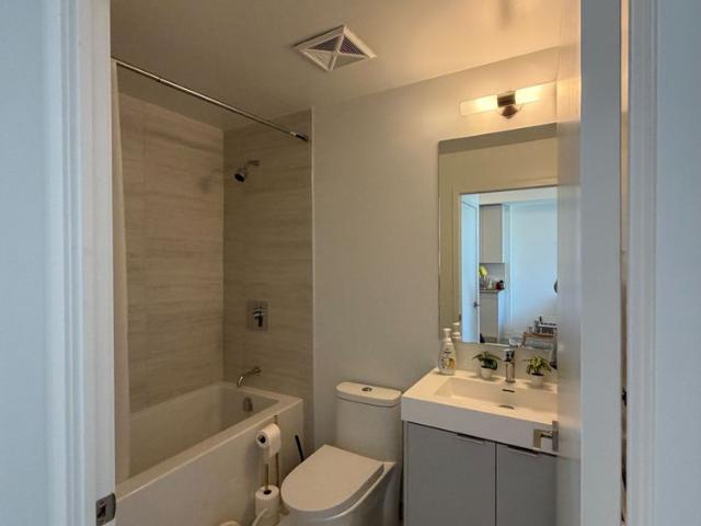 For Lease 498 Caldari Road Unit# 725, Vaughan, Ontario